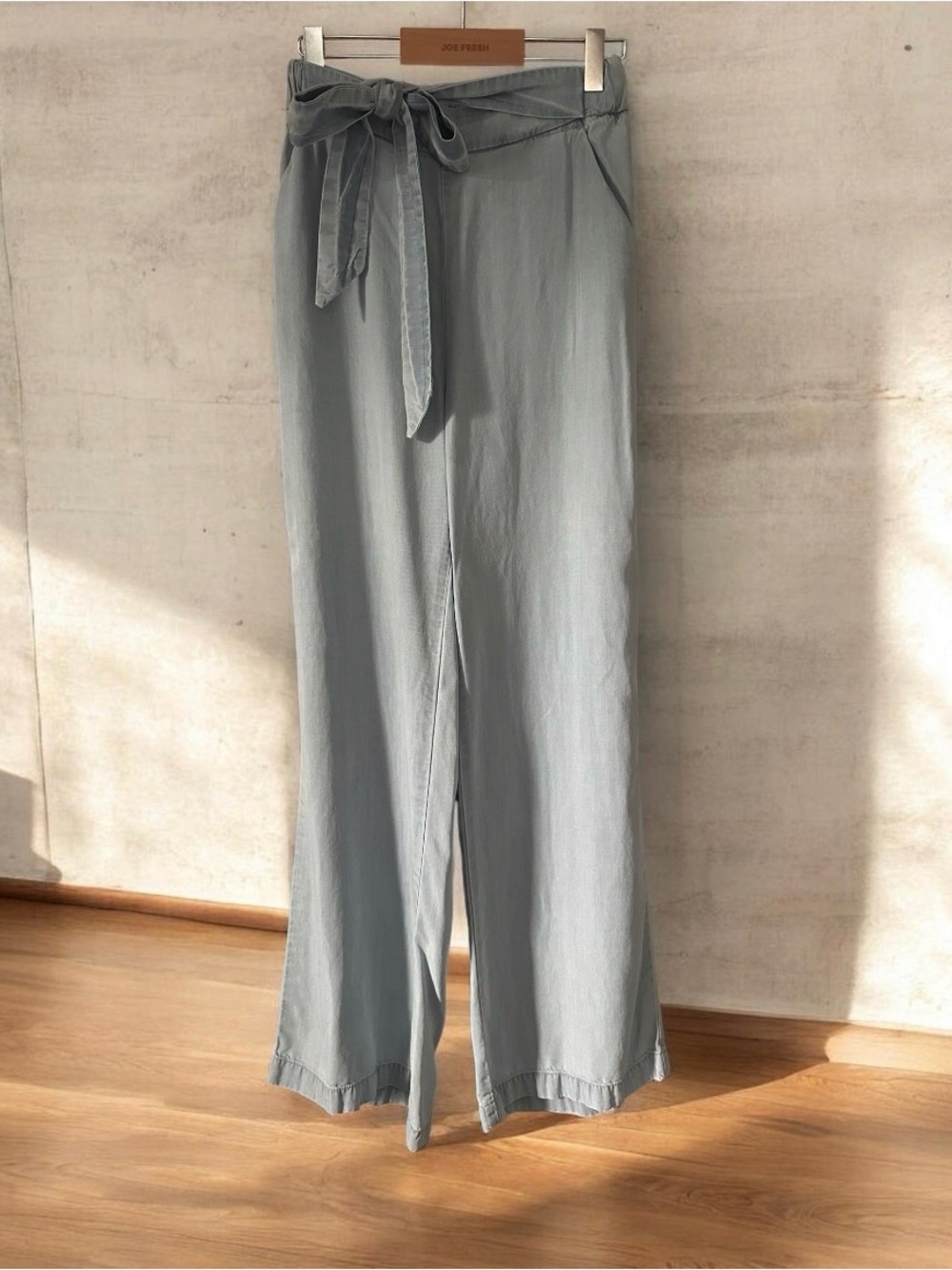 LOLË Women’s Light Blue Wide-Leg Pants with Tie Waist